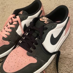 Nike Air Jordan Retro 1 Low OG Bleached Coral Grade School